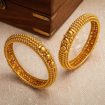 Ladies statement bangles-Gold Bangle PGGRBSR1-053