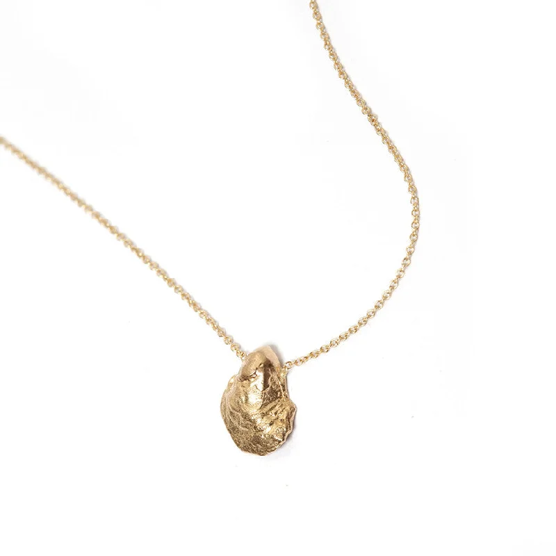 Ladies minimalist necklaces-Tiny Oyster Necklace