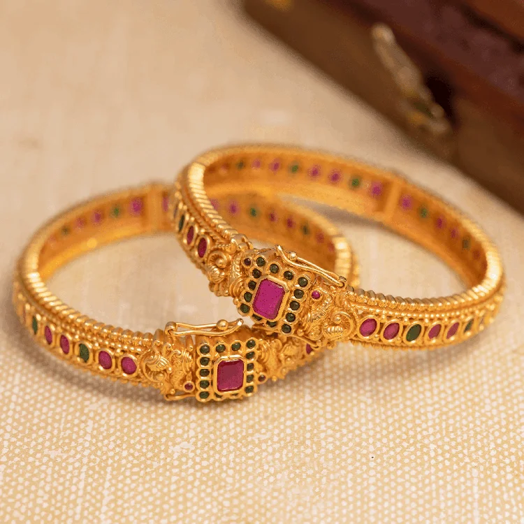 Ladies pearl bangles-Sreshta Bangle PSGRBSR5RG-043