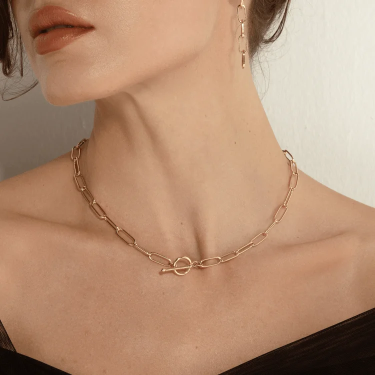 Ladies layered gold necklaces-Real Gold Round Lily T-bar Bigger Paper Clip Necklace 2531 N1415