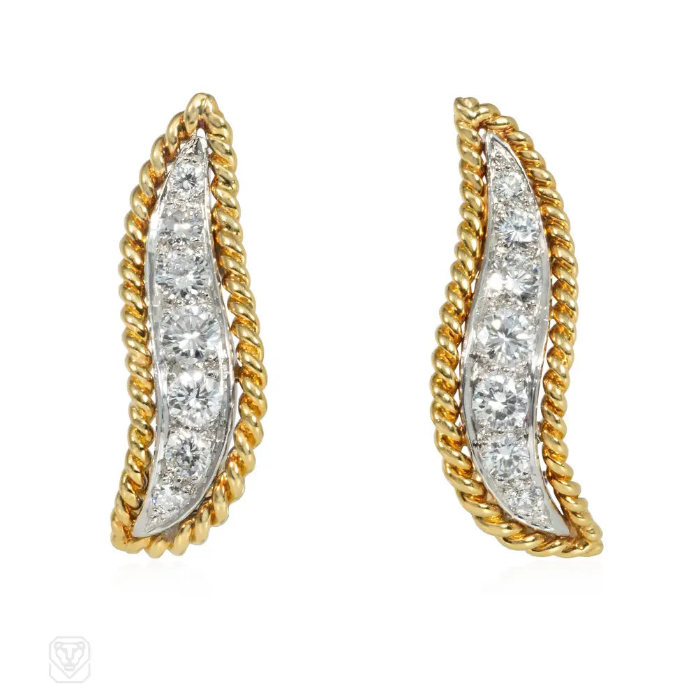 Ladies personalized earrings-Van Cleef & Arpels gold and diamond Haricot earrings