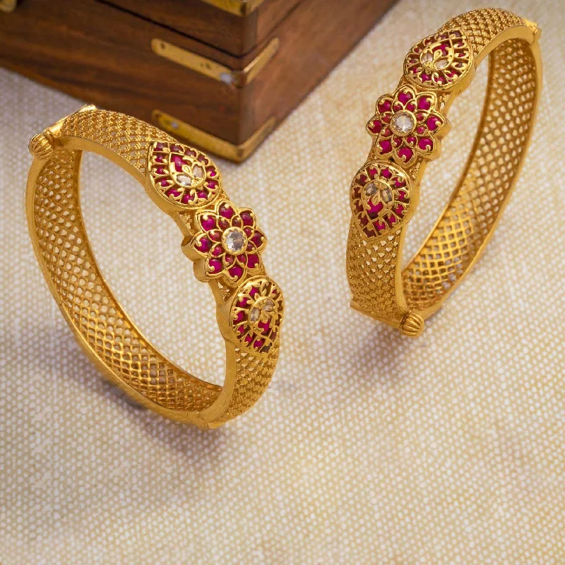 Ladies bridal bangle bracelets-Stone Gheru Bangle PSGRBSR2WR-26-055