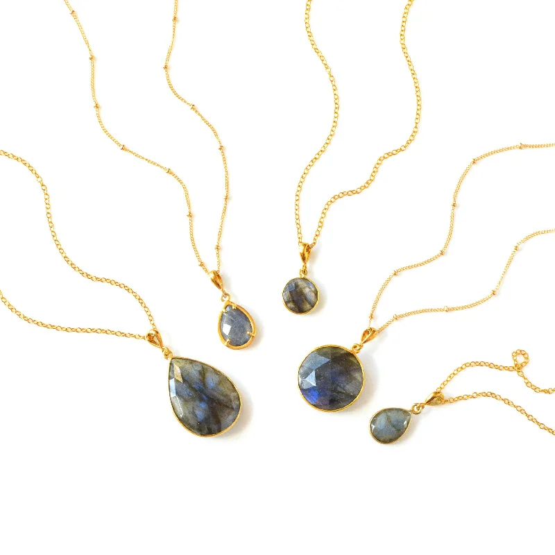 Ladies birthstone necklaces-Labradorite Necklace