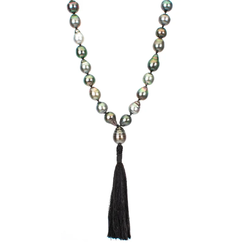 Ladies family birthstone necklaces-Tahitian Pearl Stand