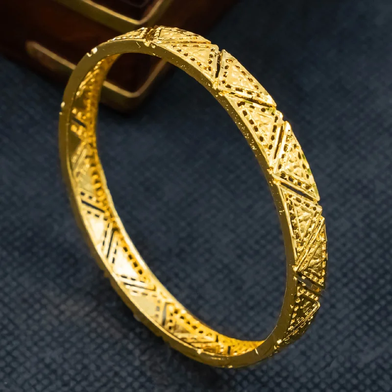 Ladies statement bangles-Gold Bangle PGBAR27 022