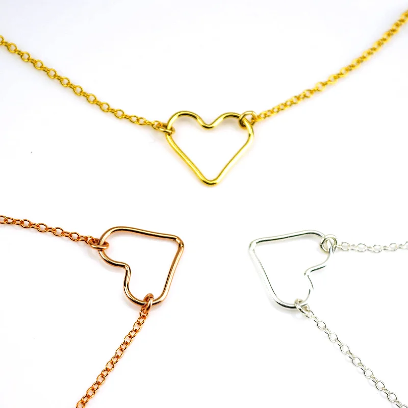 Ladies adjustable charm necklaces-Simple Open Heart Chain Necklace