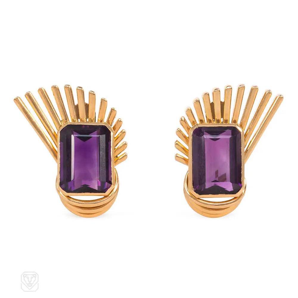 Ladies wedding hoop earrings-Retro gold and amethyst spray design earrings