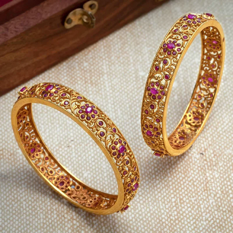 Ladies textured bangles-Stone Gheru Bangle PSGRBSR2R-26-013