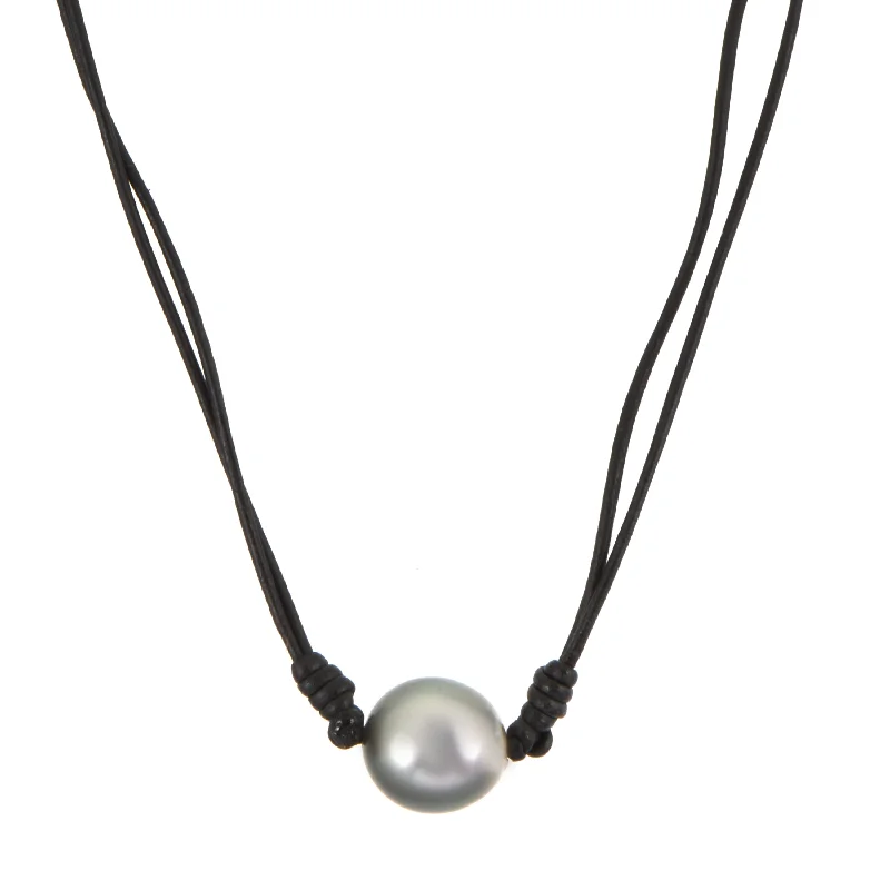 Ladies silver and gemstone necklaces-Pearl Leather Necklace