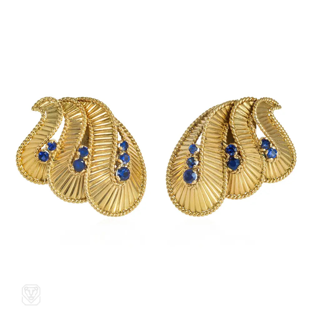 Ladies pearl earrings-Retro sapphire and gold stylized paisley earrings