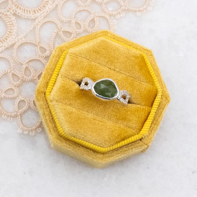 Ladies flower-shaped rings-Vesuvianite Rachael Gemstone Ring