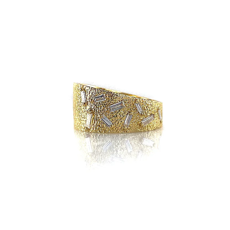 Ladies sterling silver rings-18k Gold Ice Ring