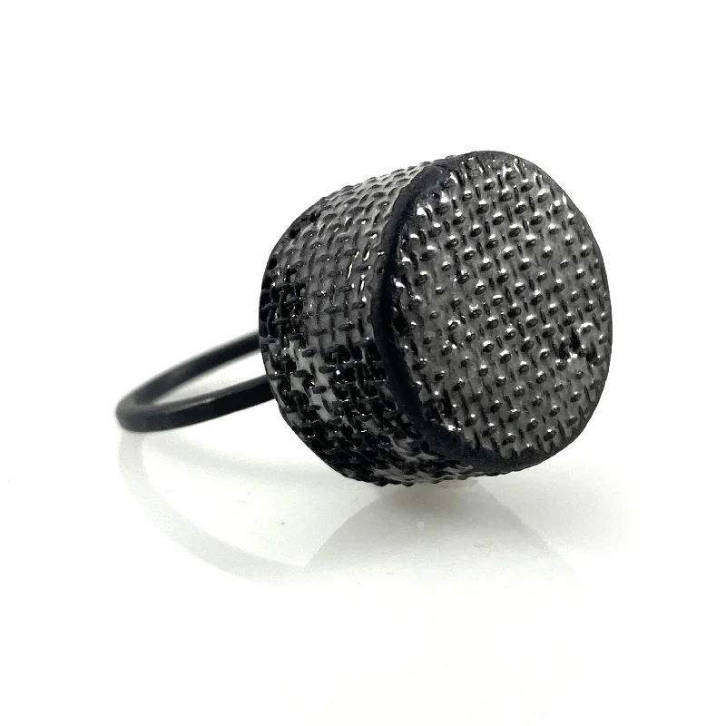 Ladies modern rings with gemstones-Mesh Medallion Ring