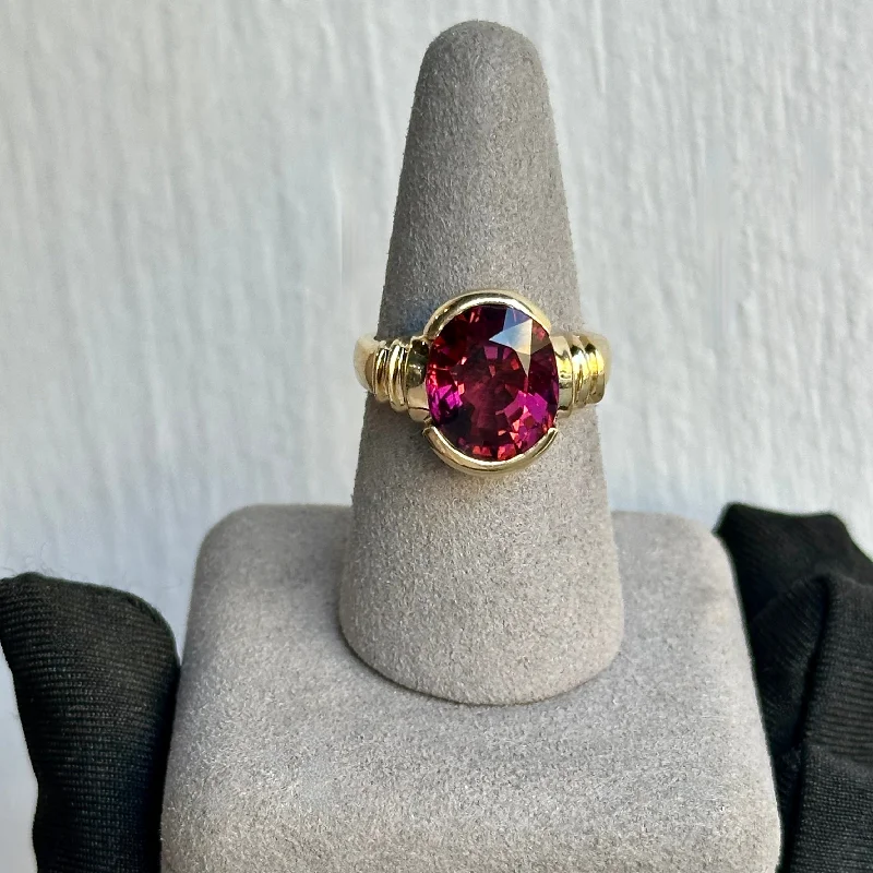 Ladies unique engagement rings-Rare Vintage Fuchsia Tourmaline Ring in 14kt Yellow Gold – A Breathtaking Masterpiece