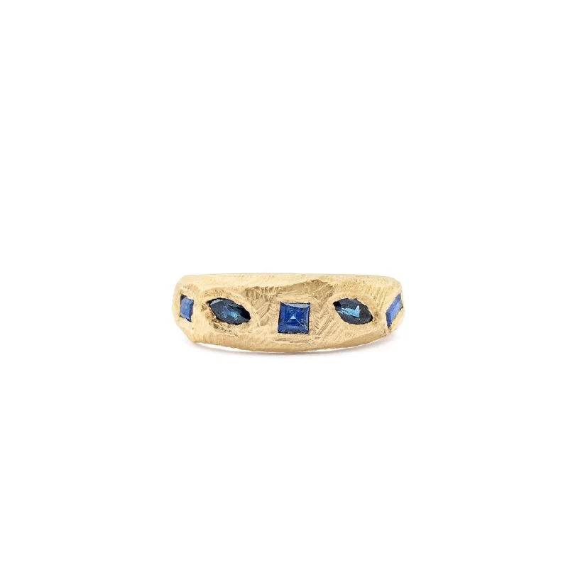 Ladies two-tone rings-18K Geometric Mixed Band in Blue Sapphires